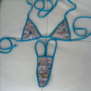 Wild Style NWOT Star Print V-String Thong Bikini Set with Blue Trim